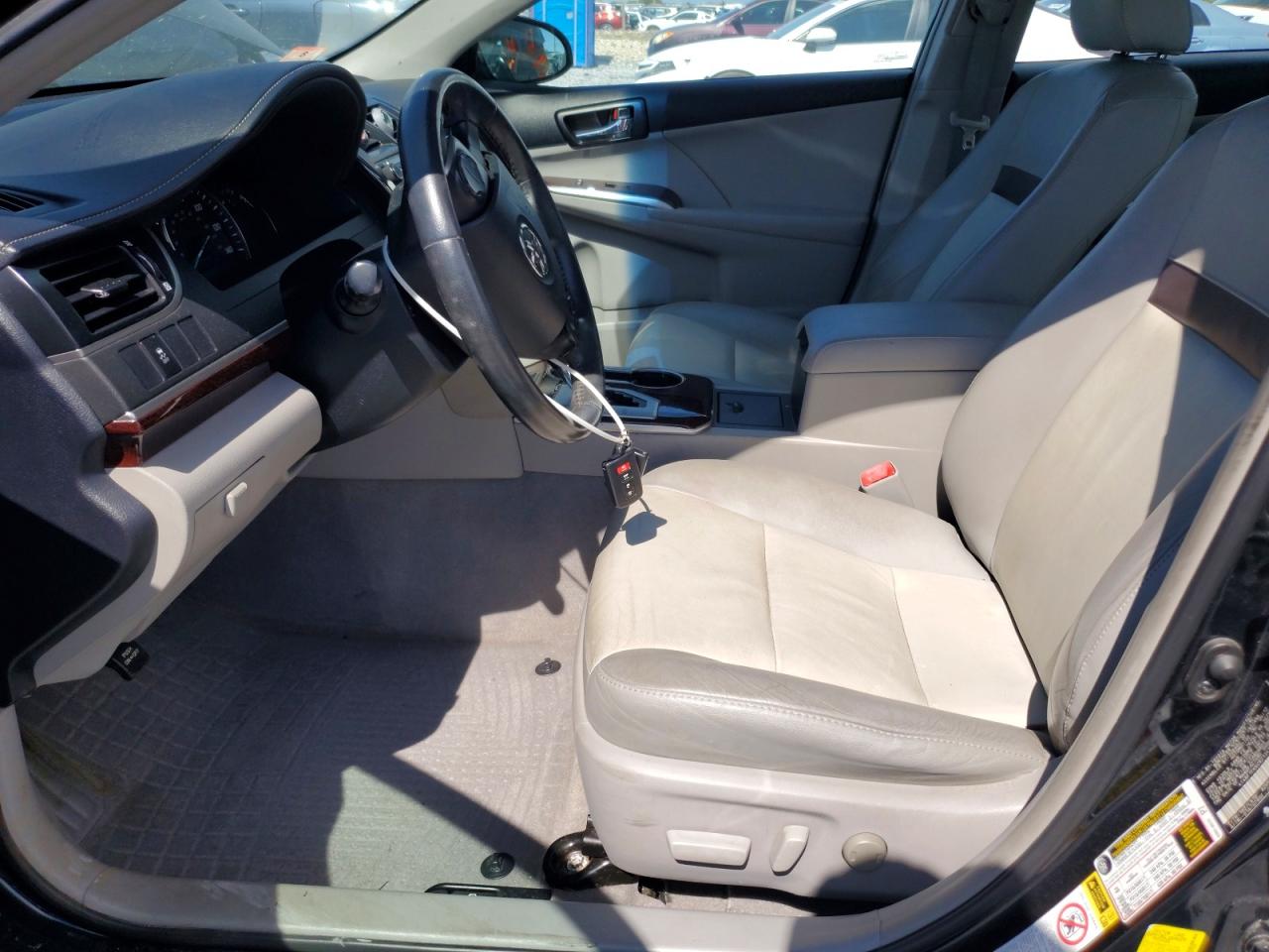 2012 TOYOTA CAMRY