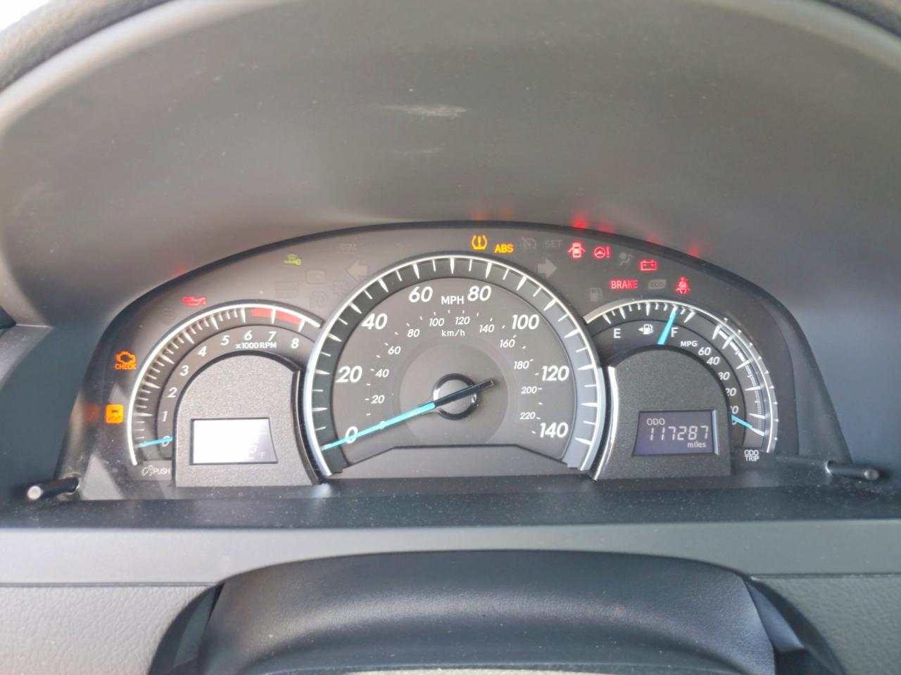2012 TOYOTA CAMRY
