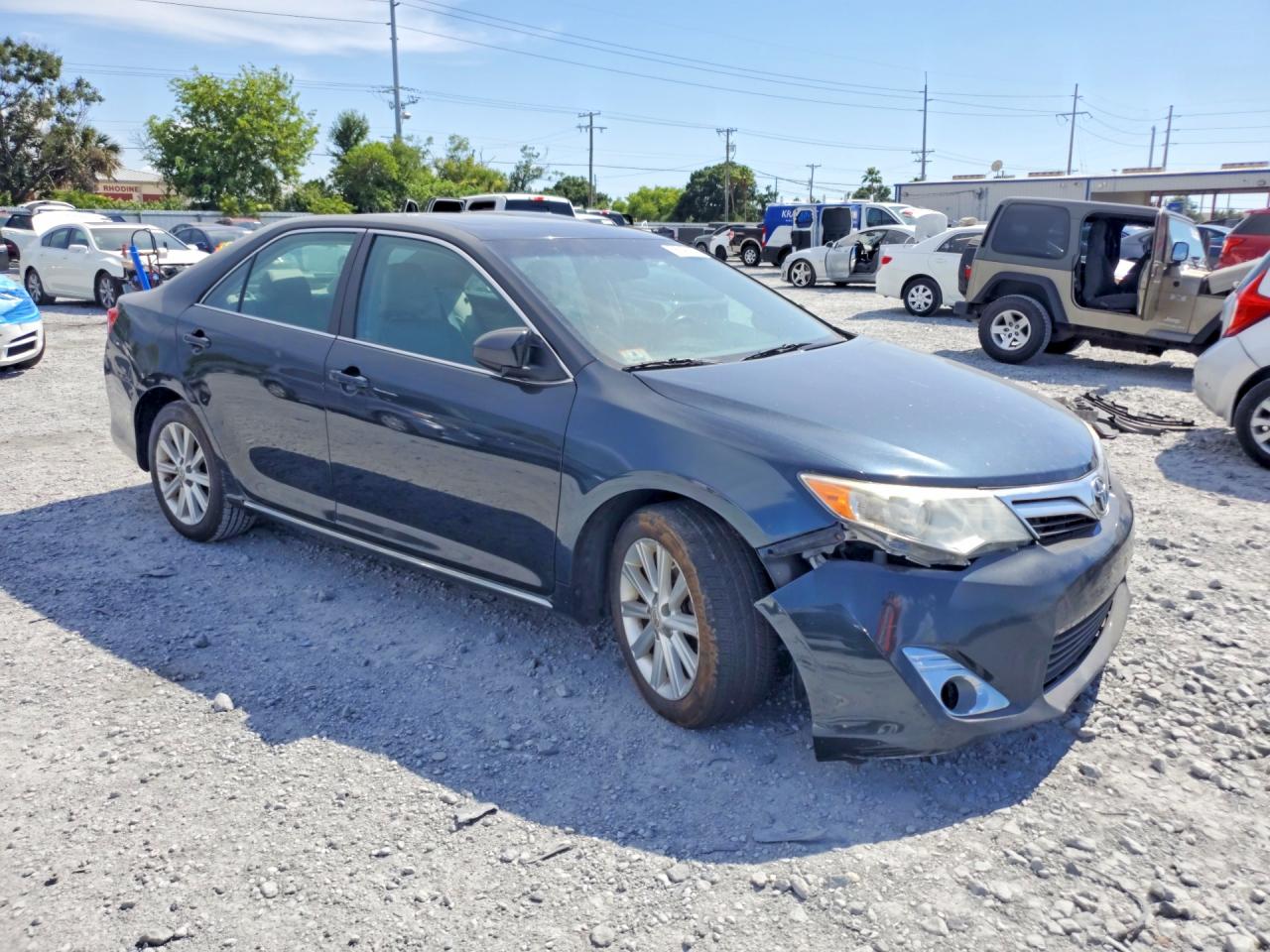 2012 TOYOTA CAMRY
