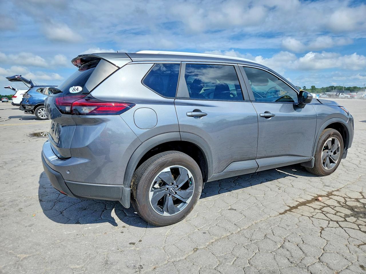 2026 NISSAN ROGUE