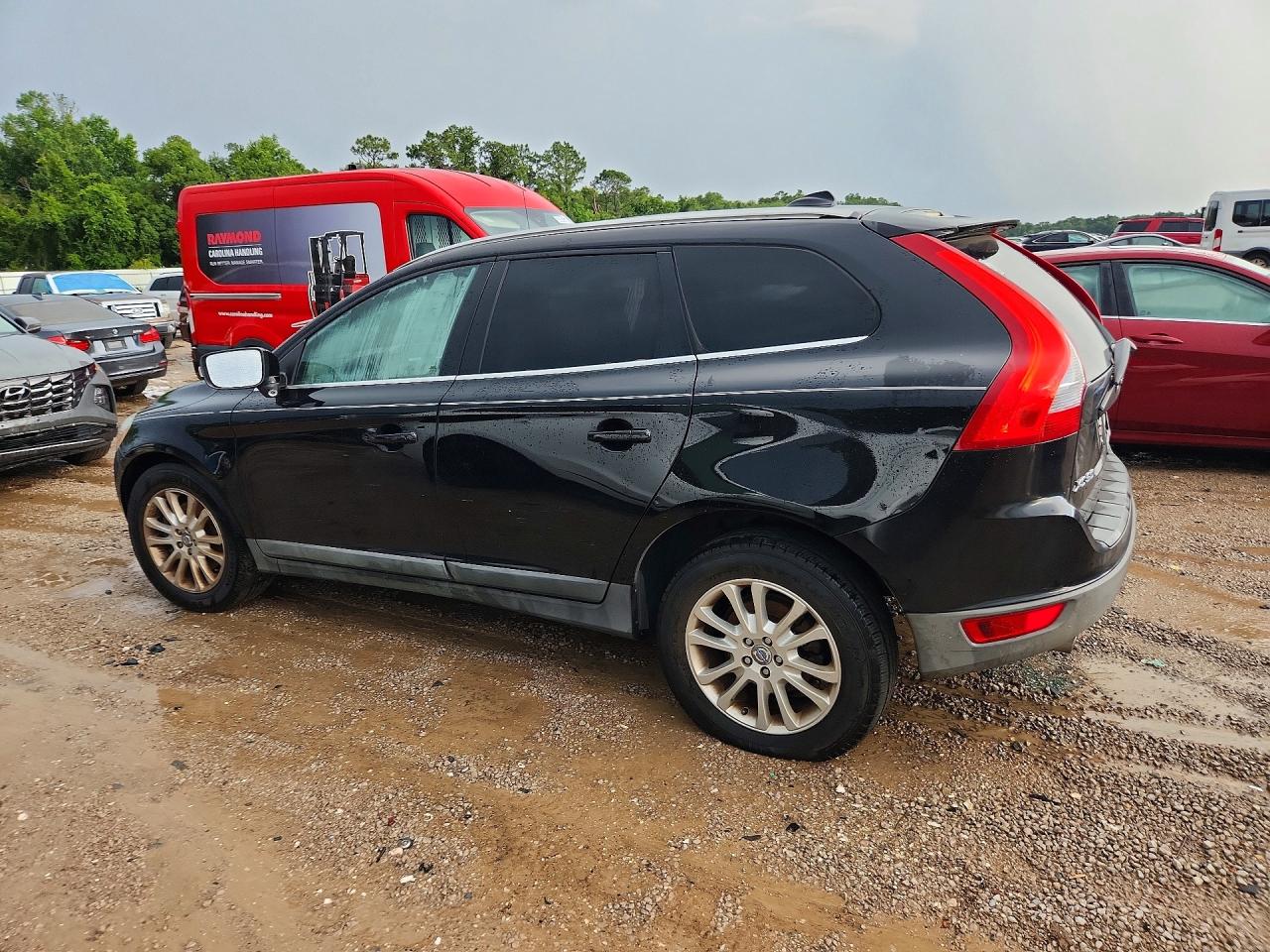 2010 VOLVO XC60
