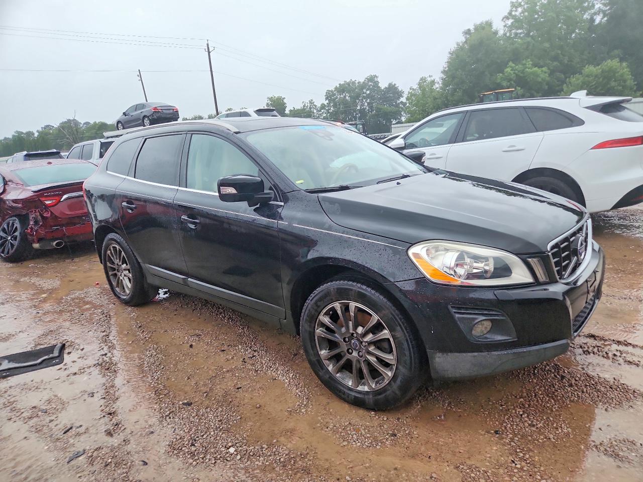 2010 VOLVO XC60