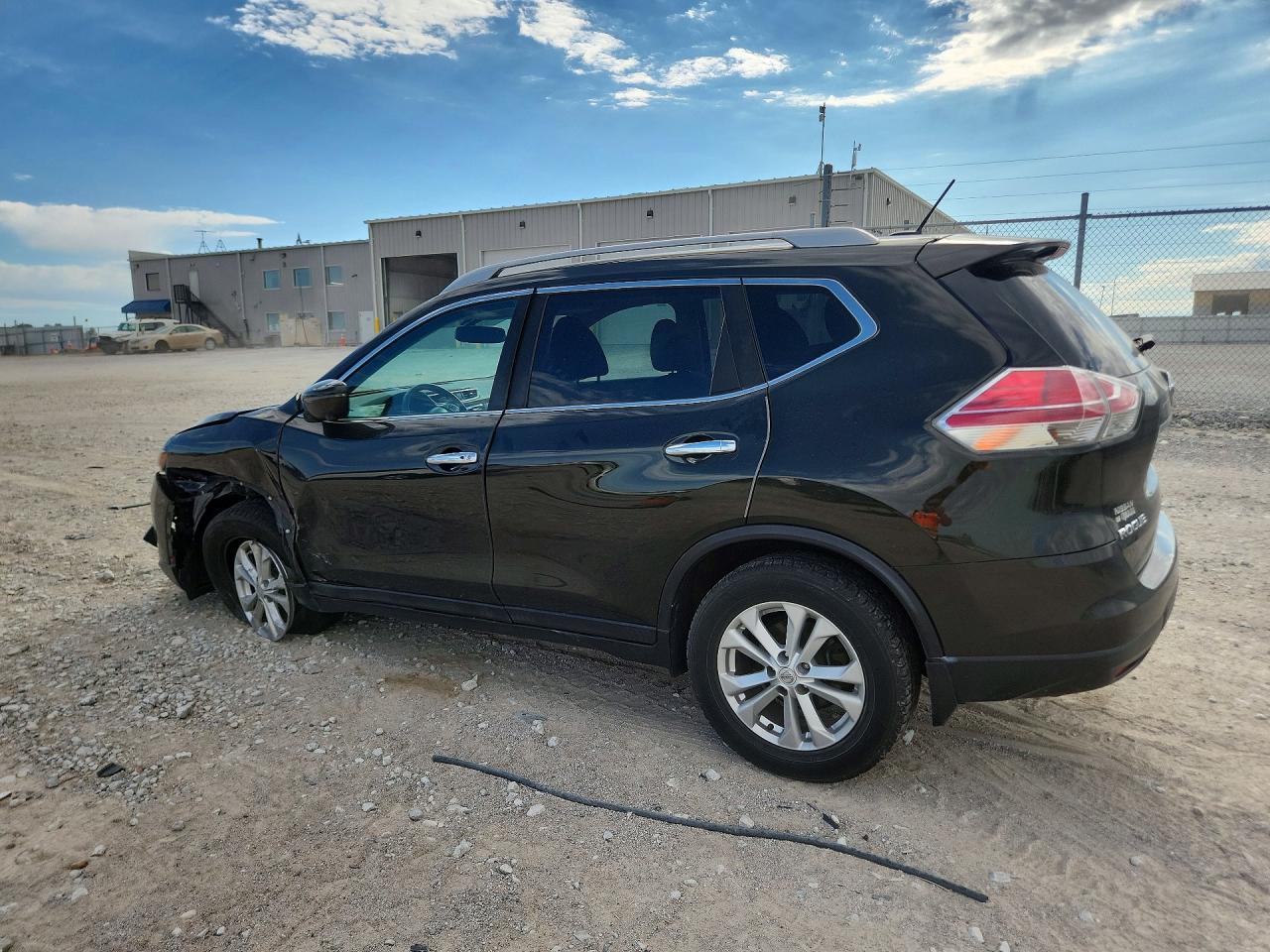 2016 NISSAN ROGUE