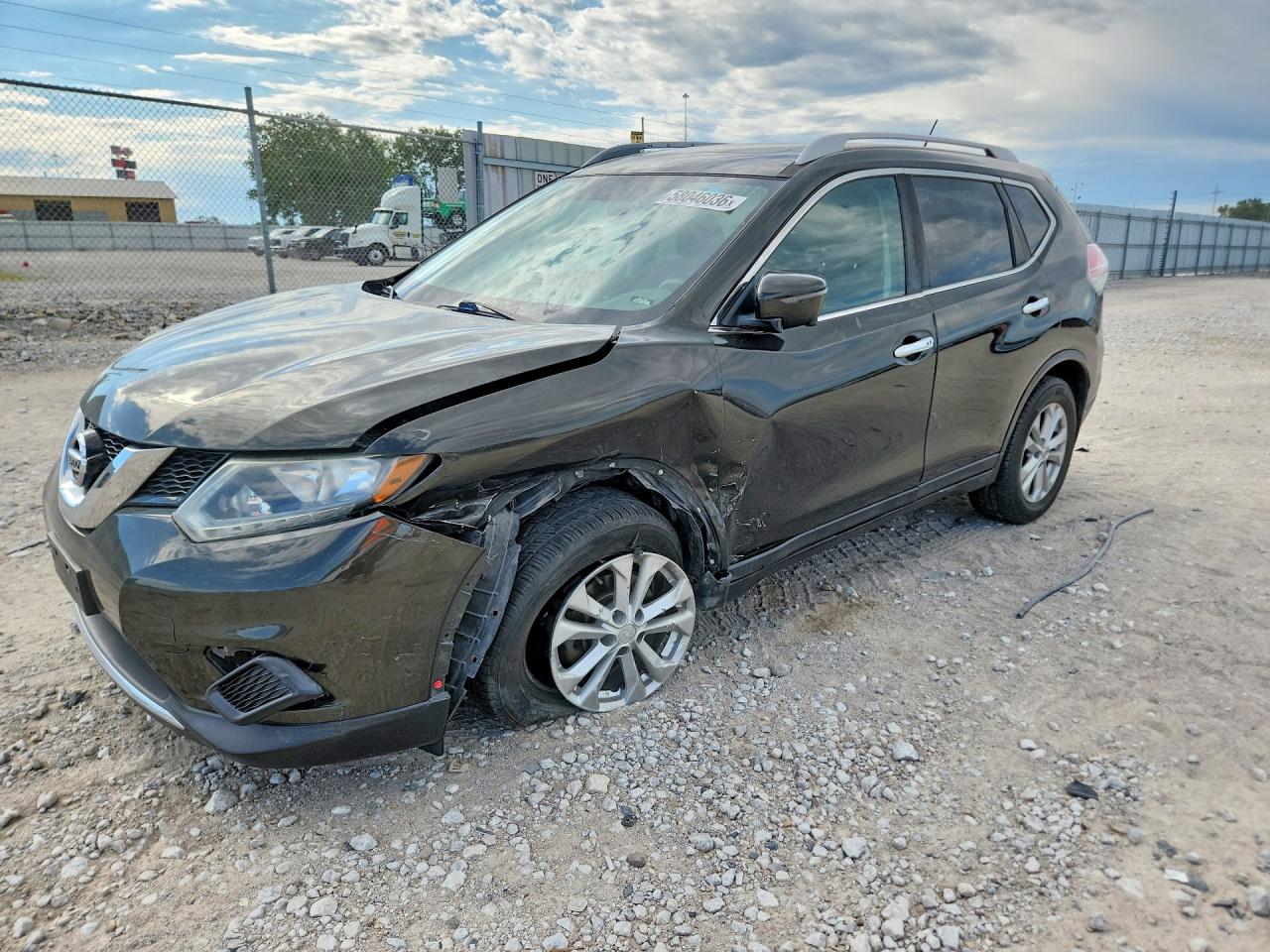 2016 NISSAN ROGUE