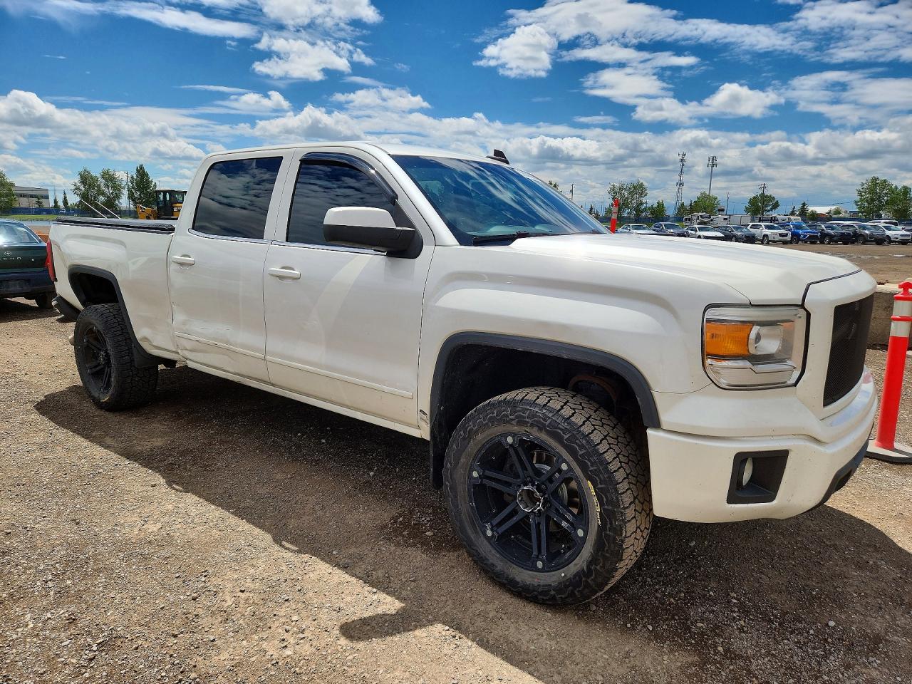 2015 GMC SIERRA