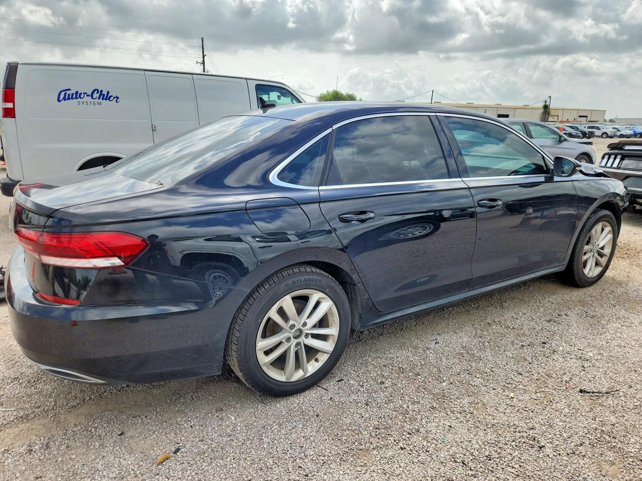 2020 VOLKSWAGEN PASSAT