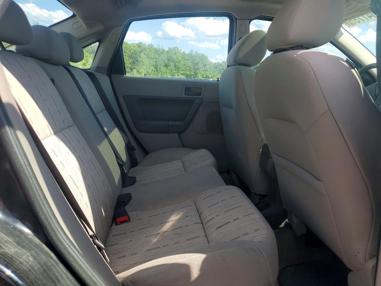 2010 FORD FOCUS