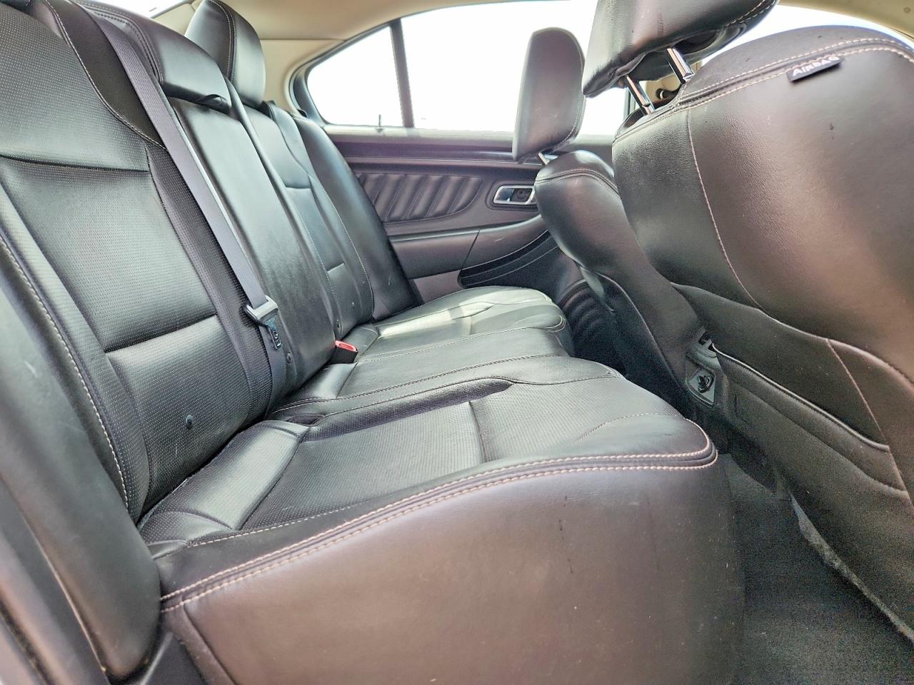 2010 FORD TAURUS