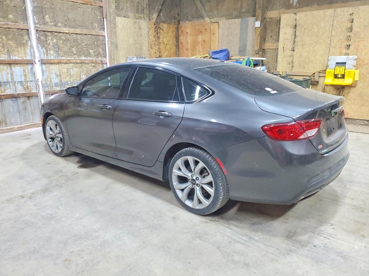 2016 CHRYSLER 200