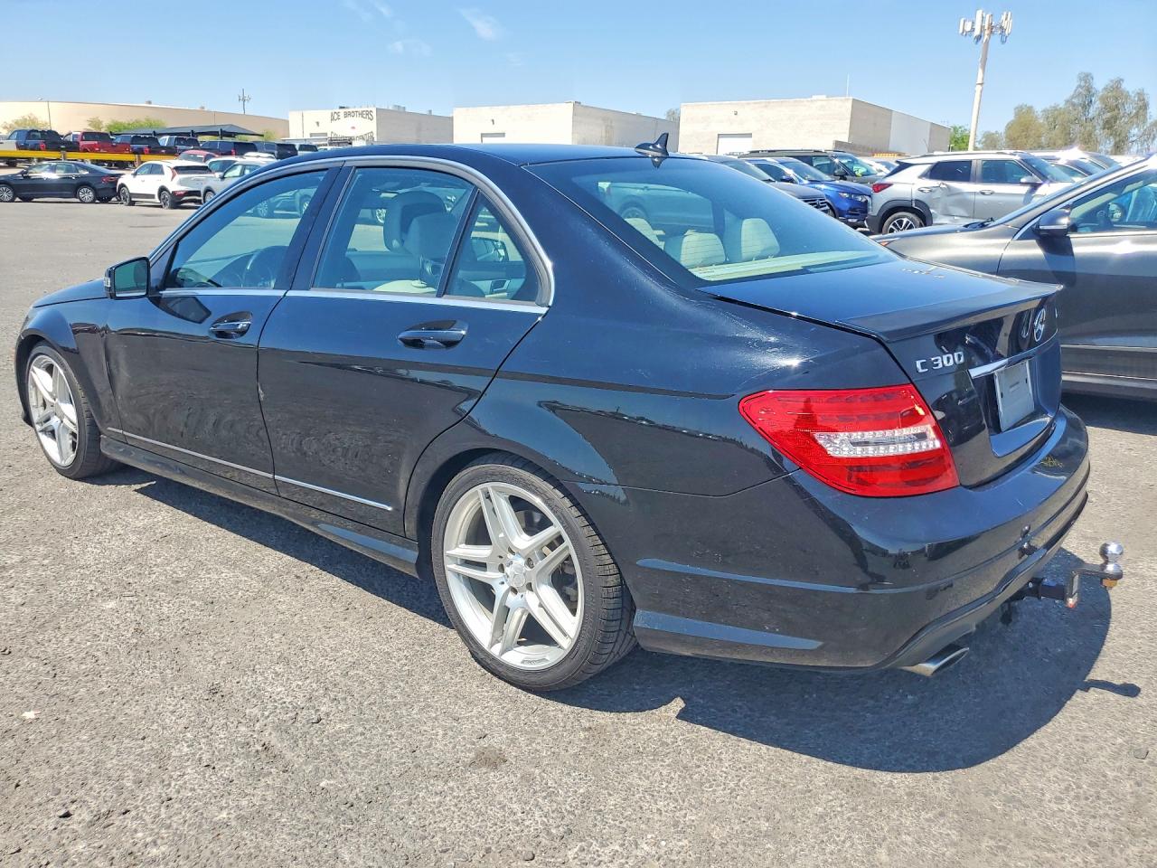 2014 MERCEDES-BENZ C-CLASS
