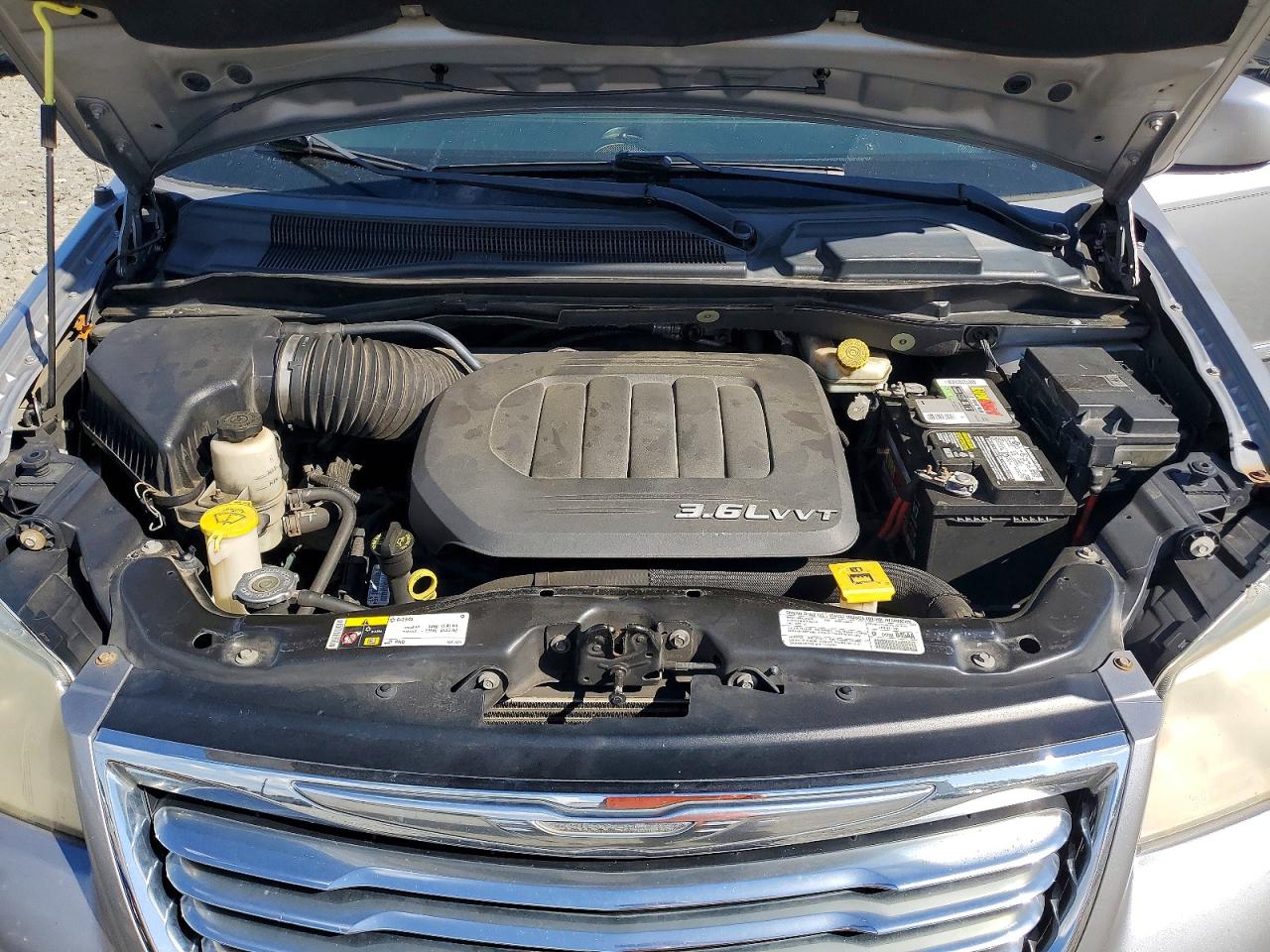 2013 CHRYSLER MINIVAN