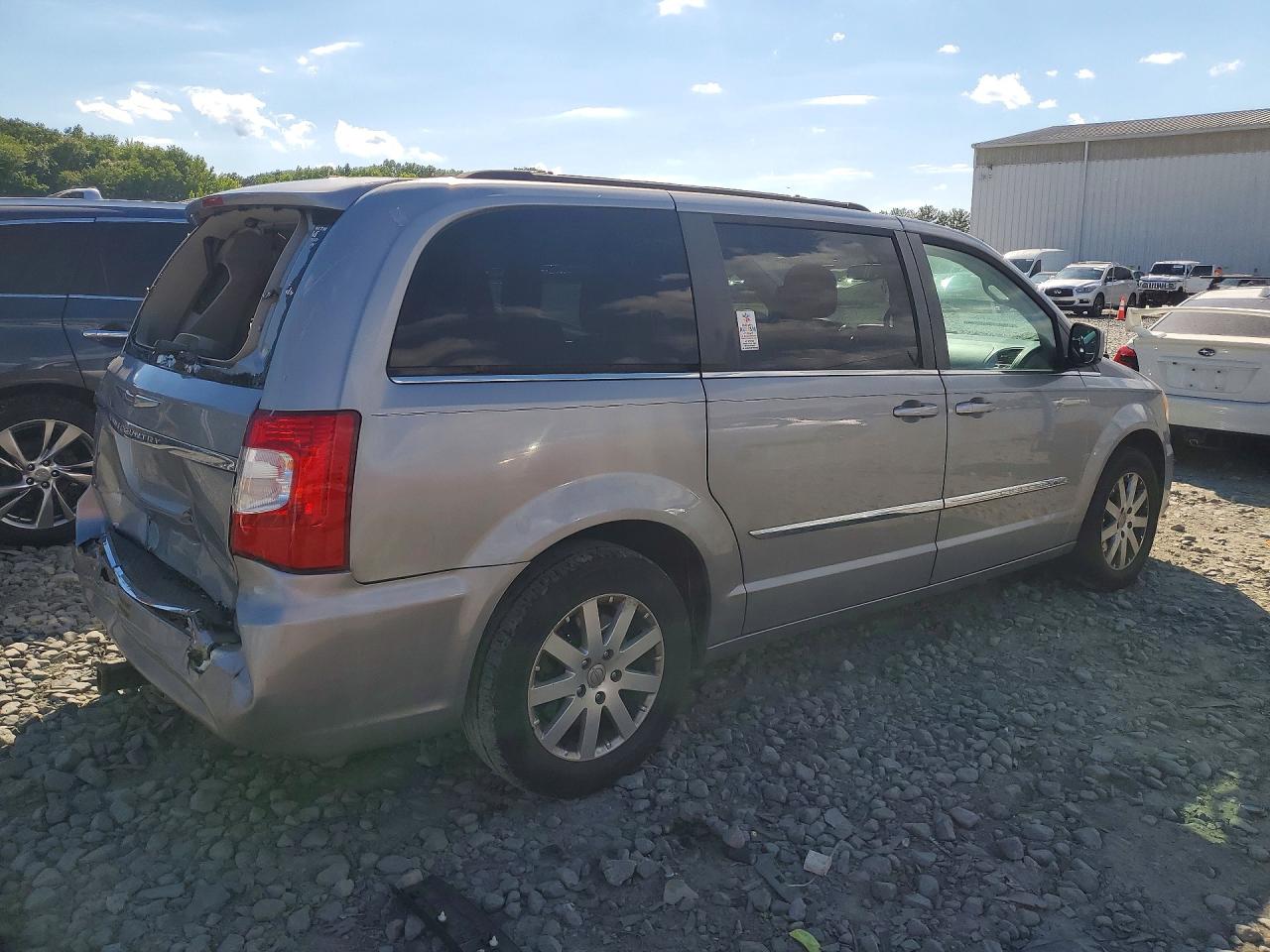 2013 CHRYSLER MINIVAN