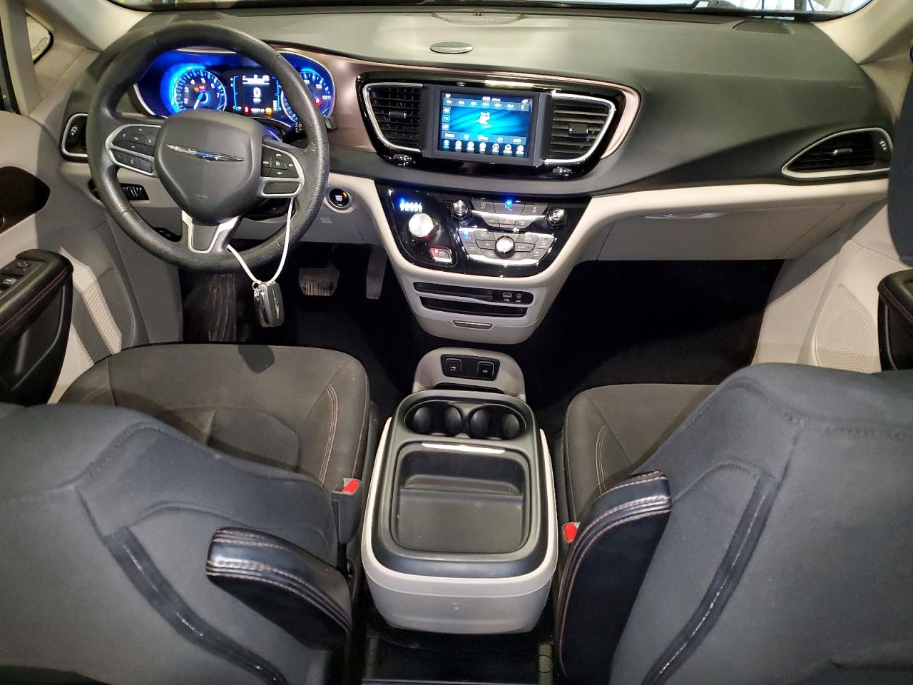 2019 CHRYSLER PACIFICA