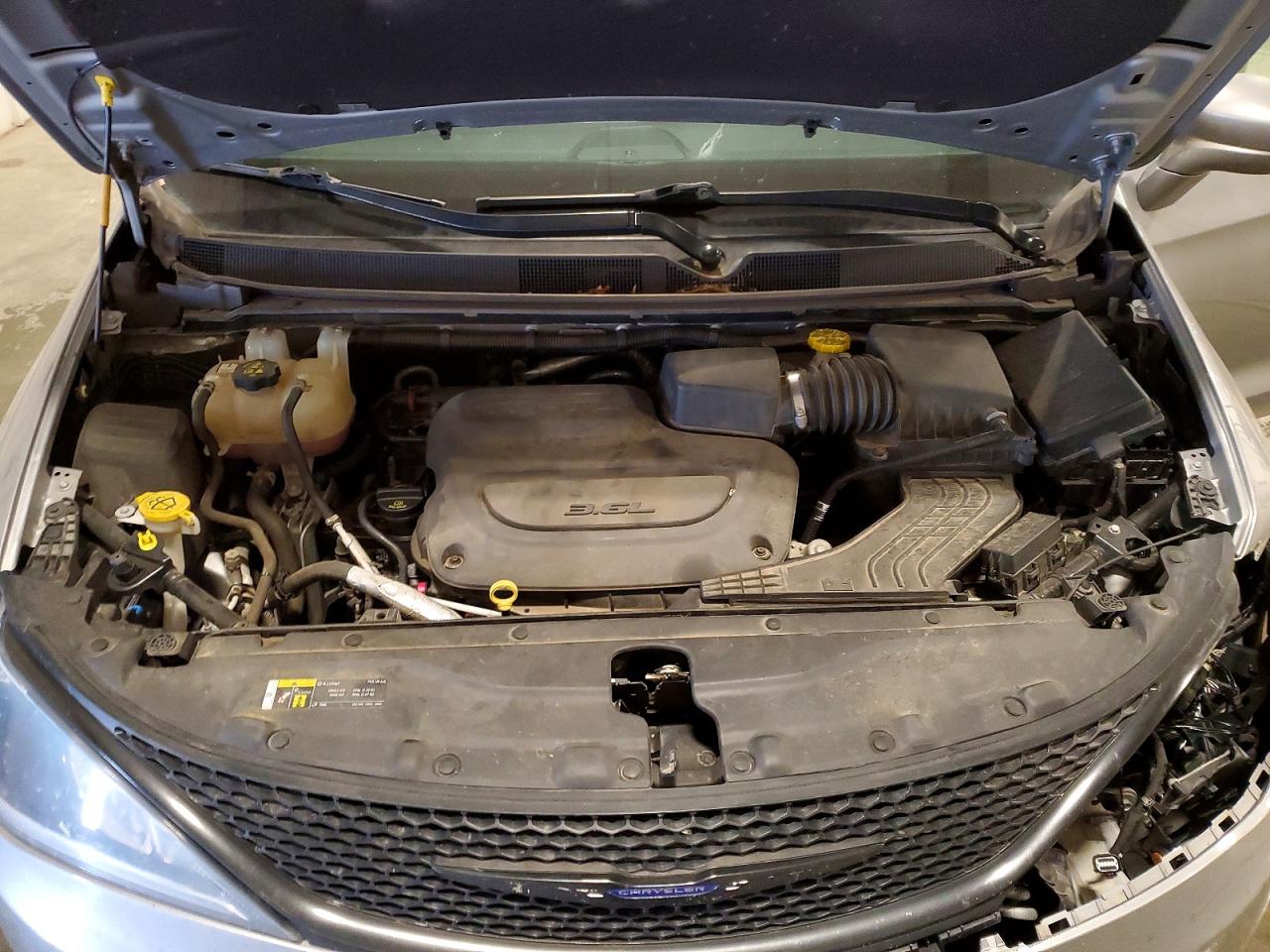 2019 CHRYSLER PACIFICA