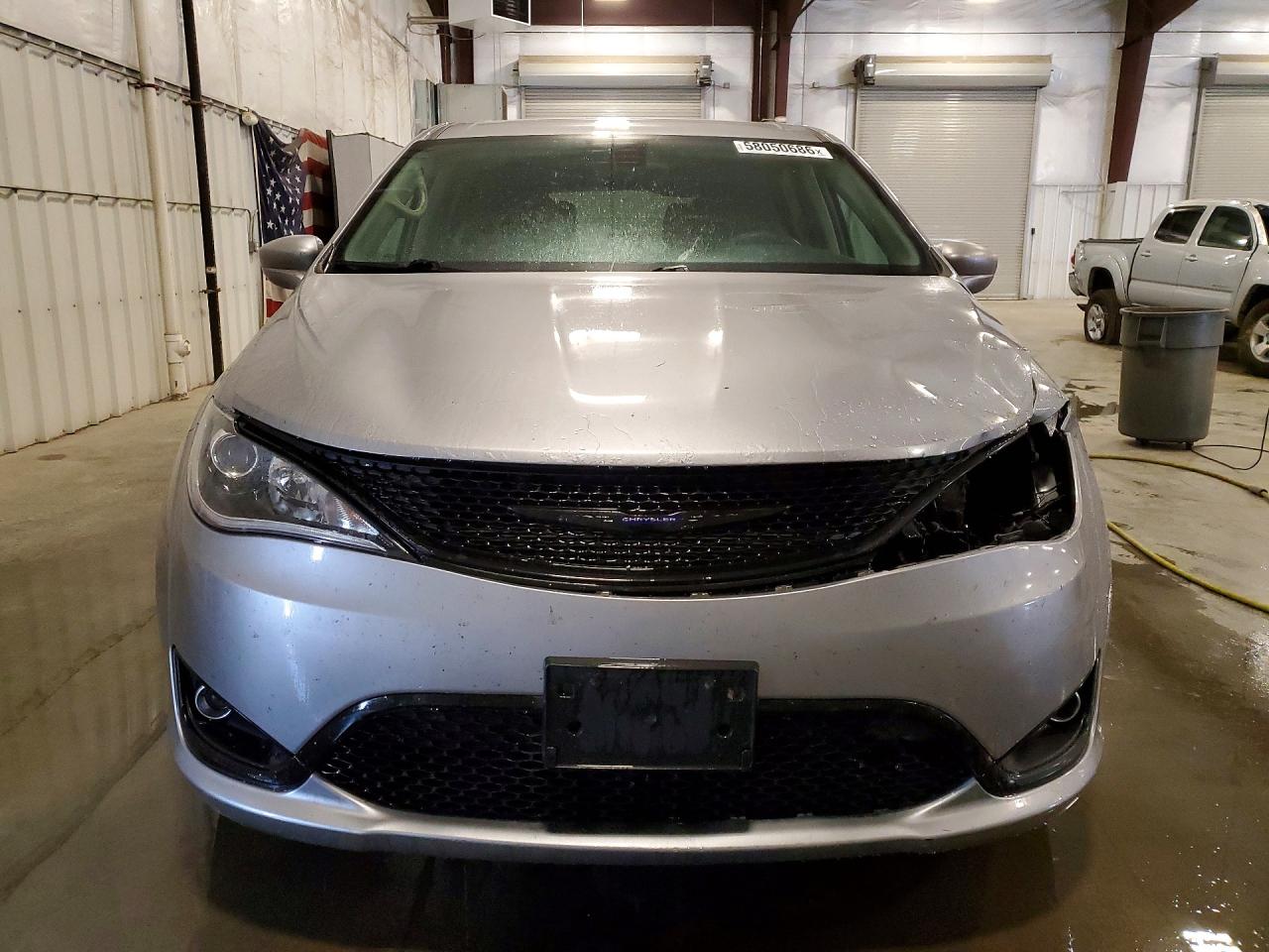 2019 CHRYSLER PACIFICA