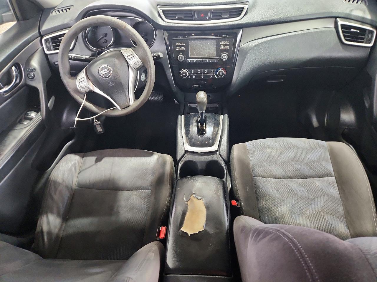 2015 NISSAN ROGUE