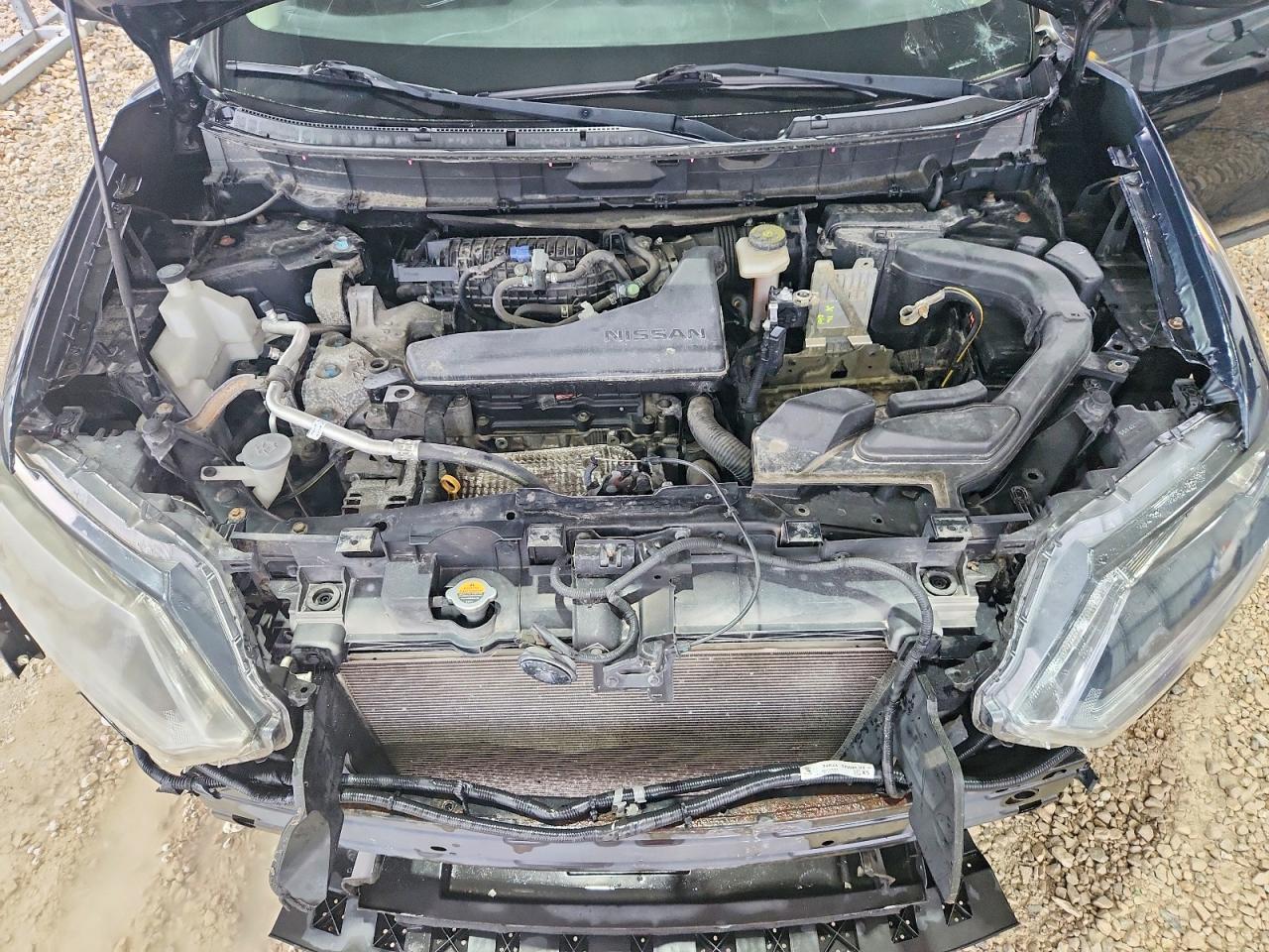 2015 NISSAN ROGUE