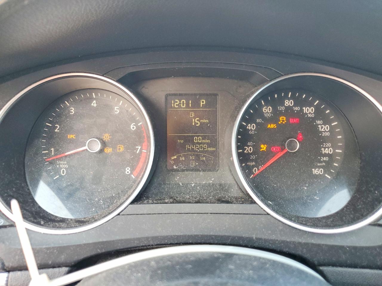 2015 VOLKSWAGEN JETTA
