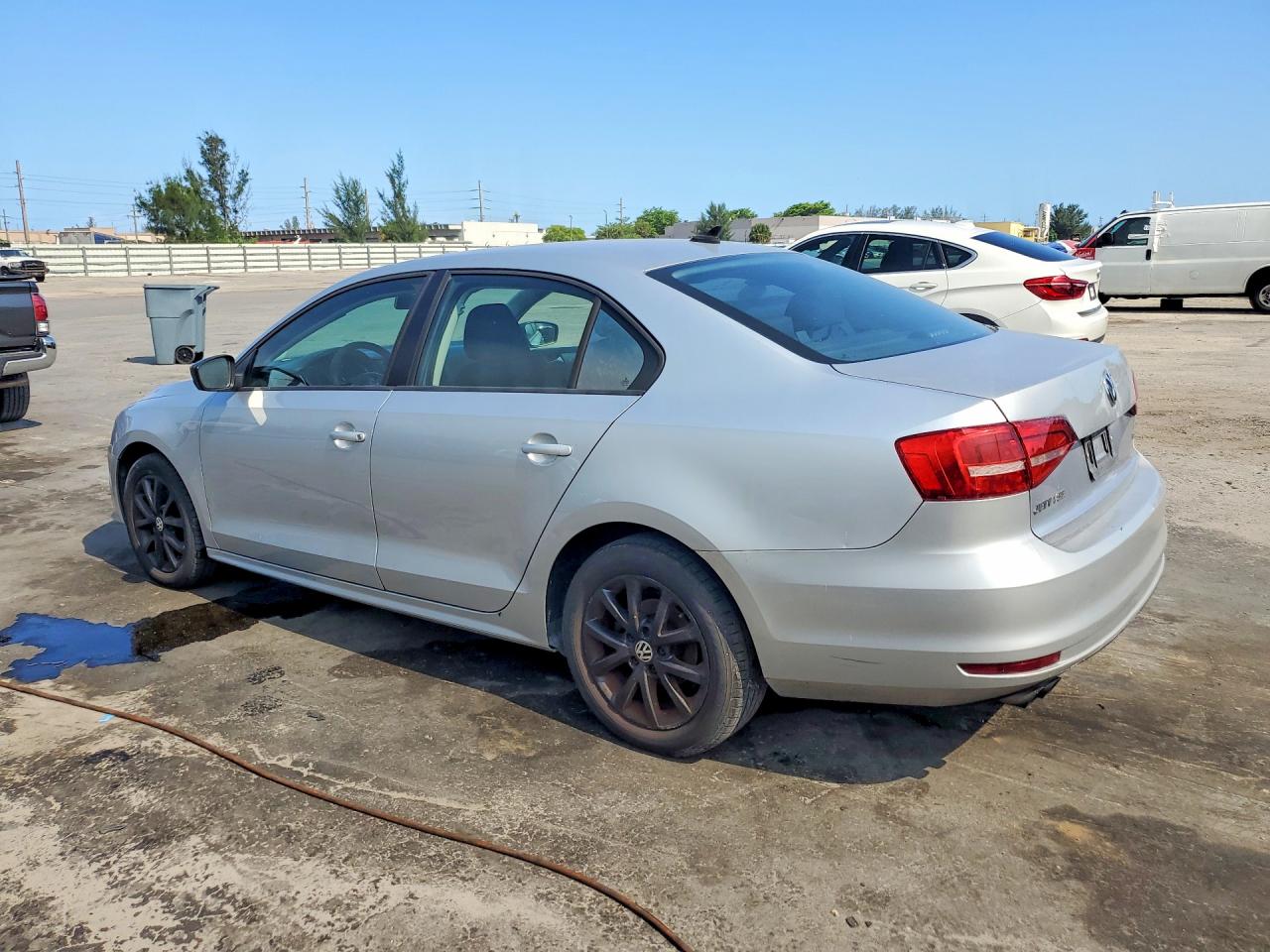 2015 VOLKSWAGEN JETTA