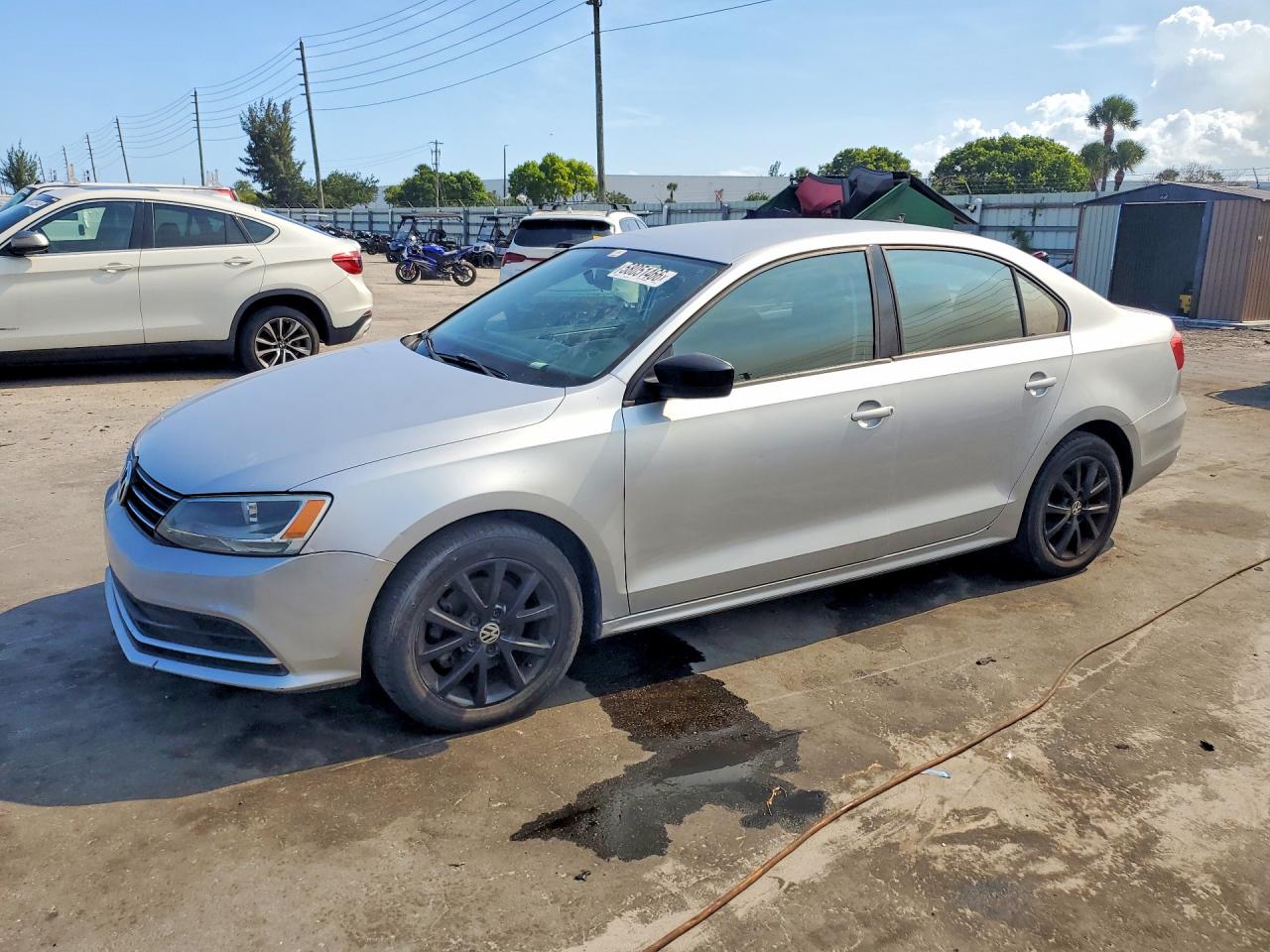 2015 VOLKSWAGEN JETTA