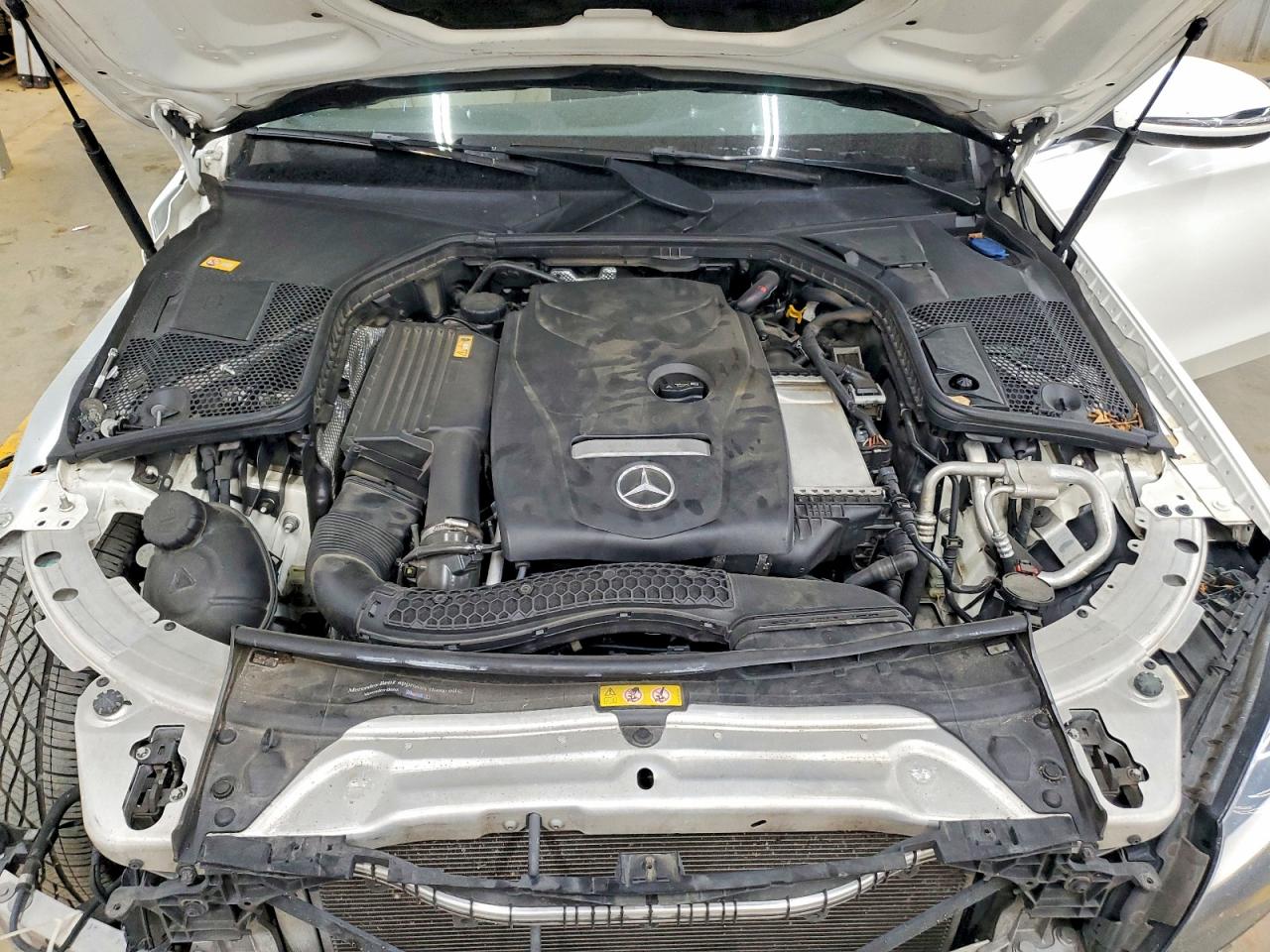 2016 MERCEDES-BENZ C-CLASS