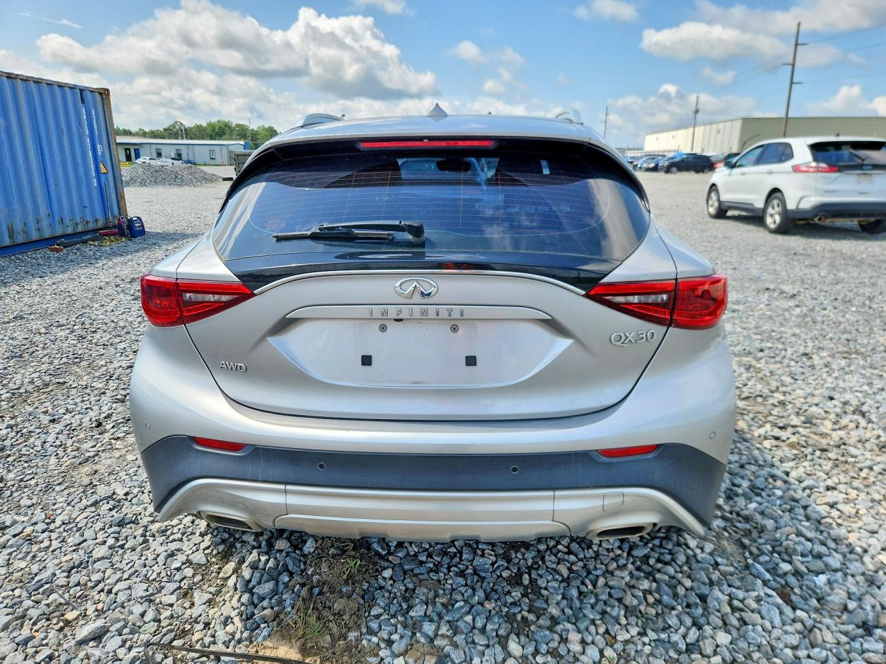2018 INFINITI QX30