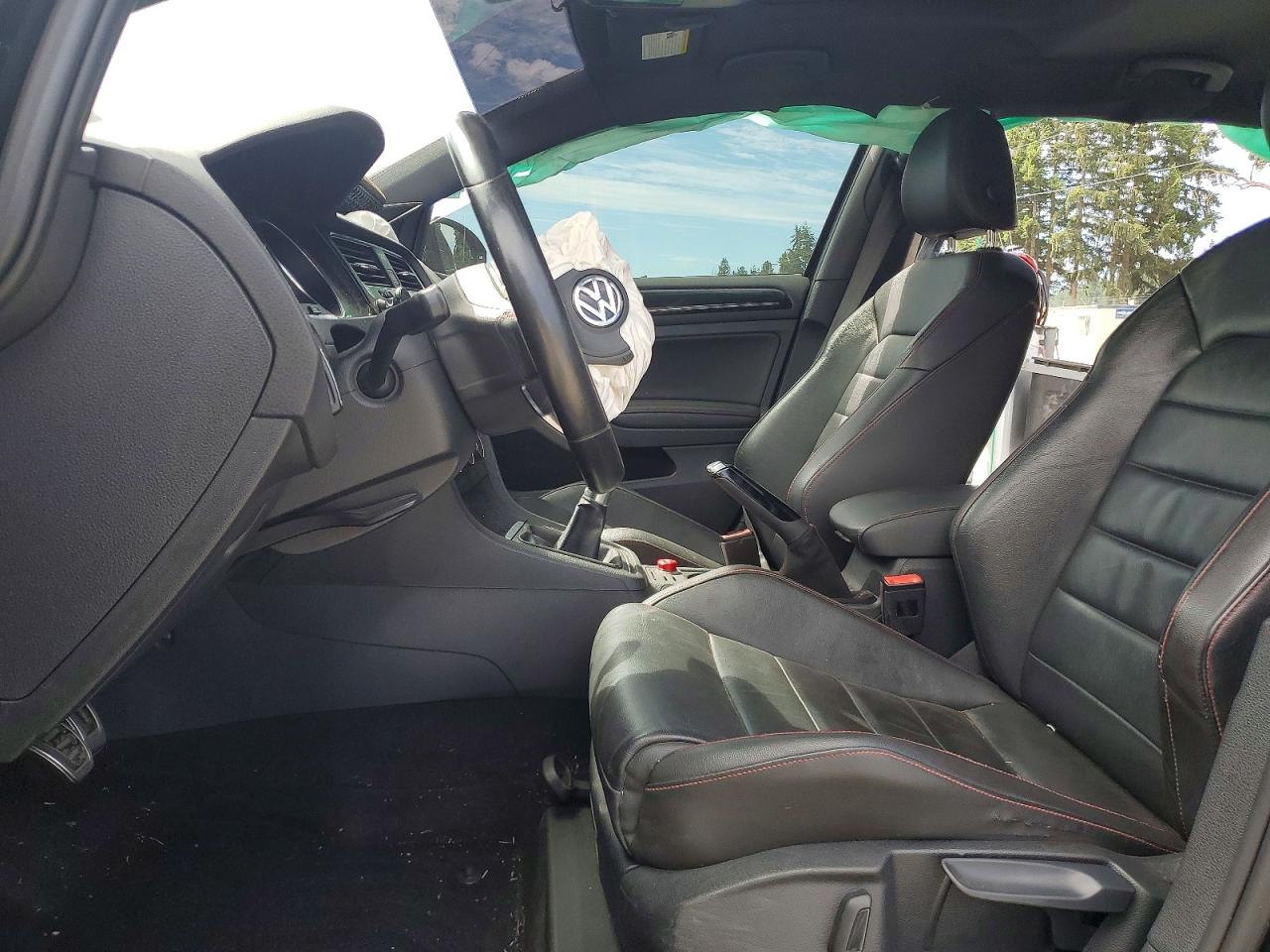 2016 VOLKSWAGEN GTI