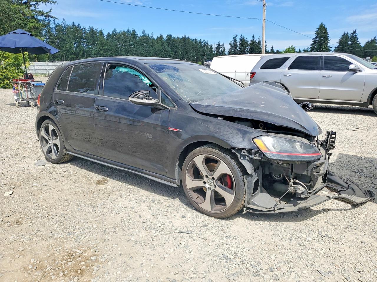 2016 VOLKSWAGEN GTI