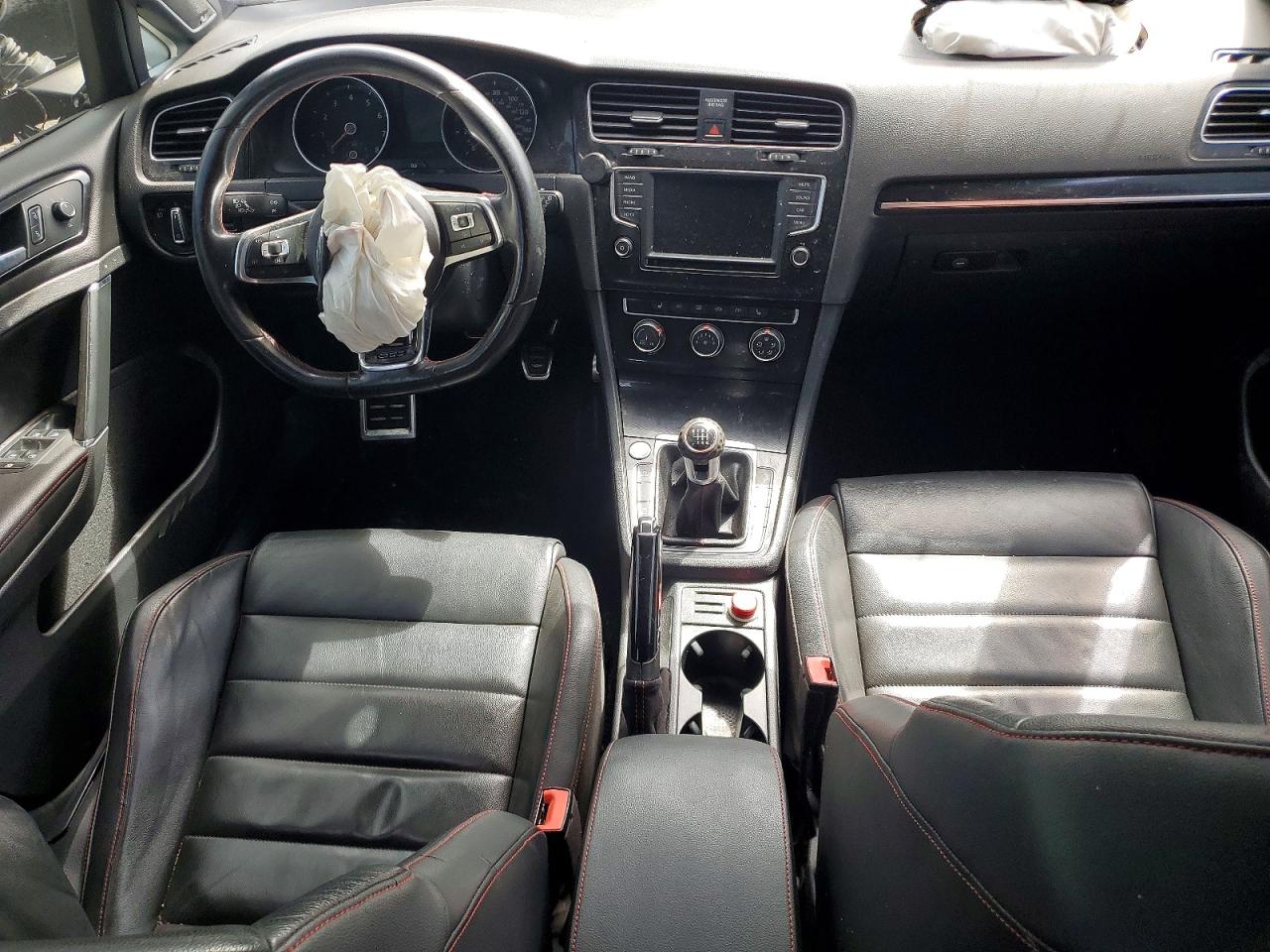 2016 VOLKSWAGEN GTI