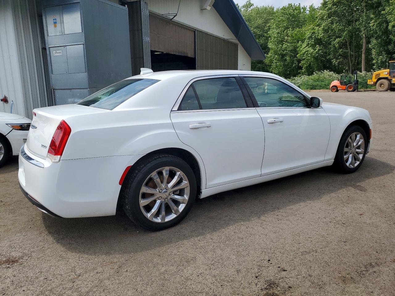 2016 CHRYSLER 300