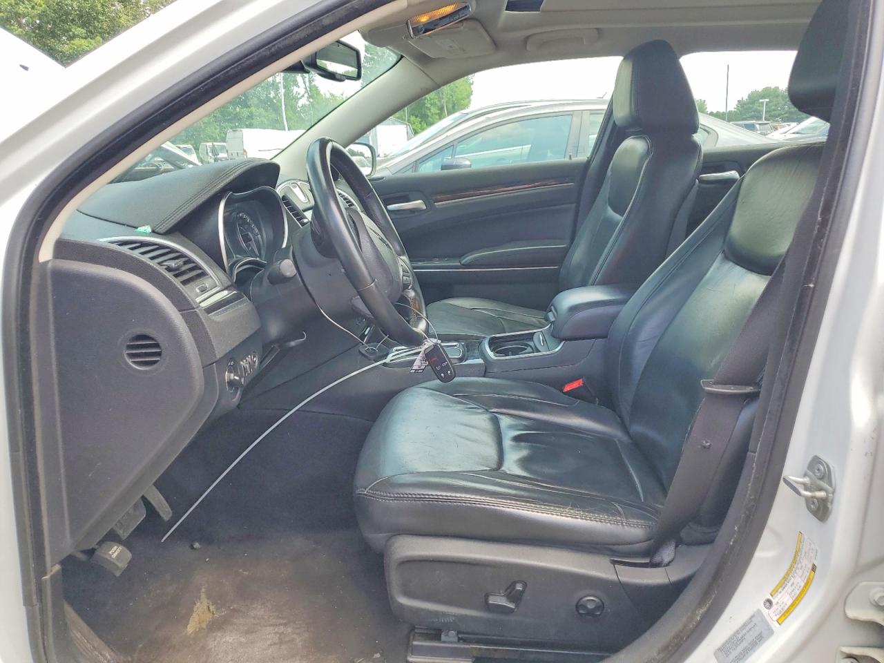 2016 CHRYSLER 300