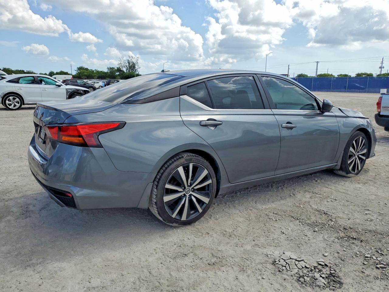 2021 NISSAN ALTIMA