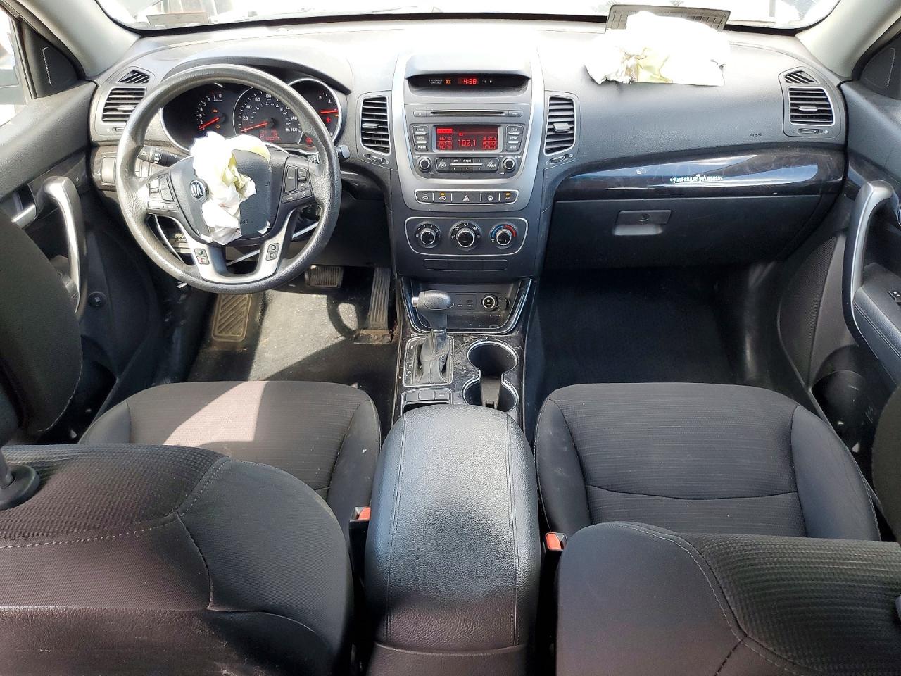 2015 KIA SORENTO