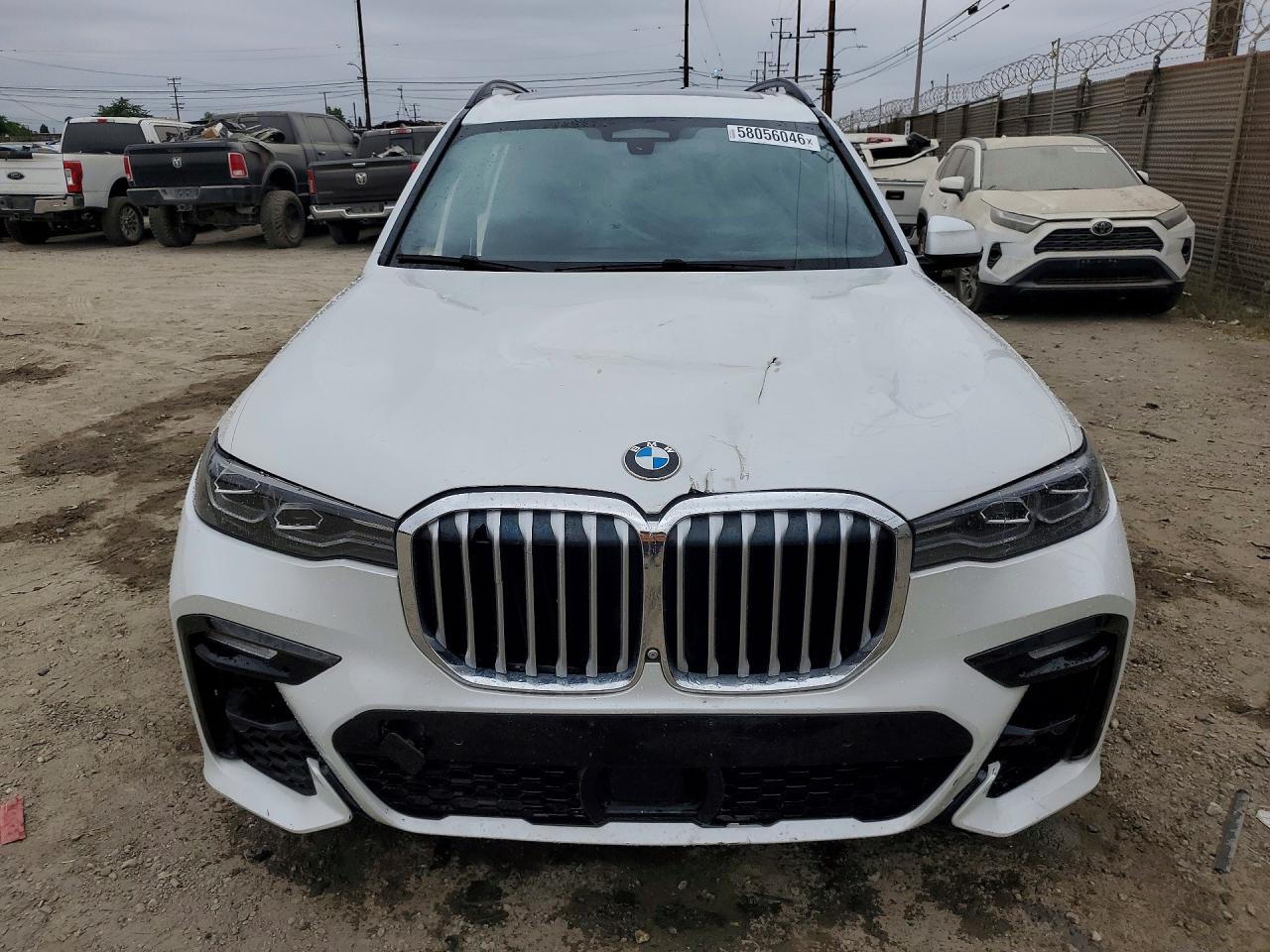 2019 BMW X7