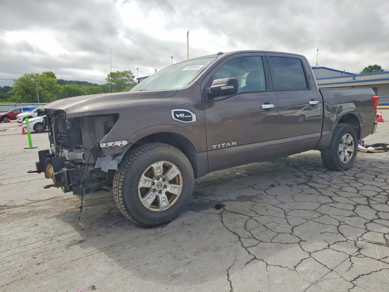 2017 NISSAN TITAN