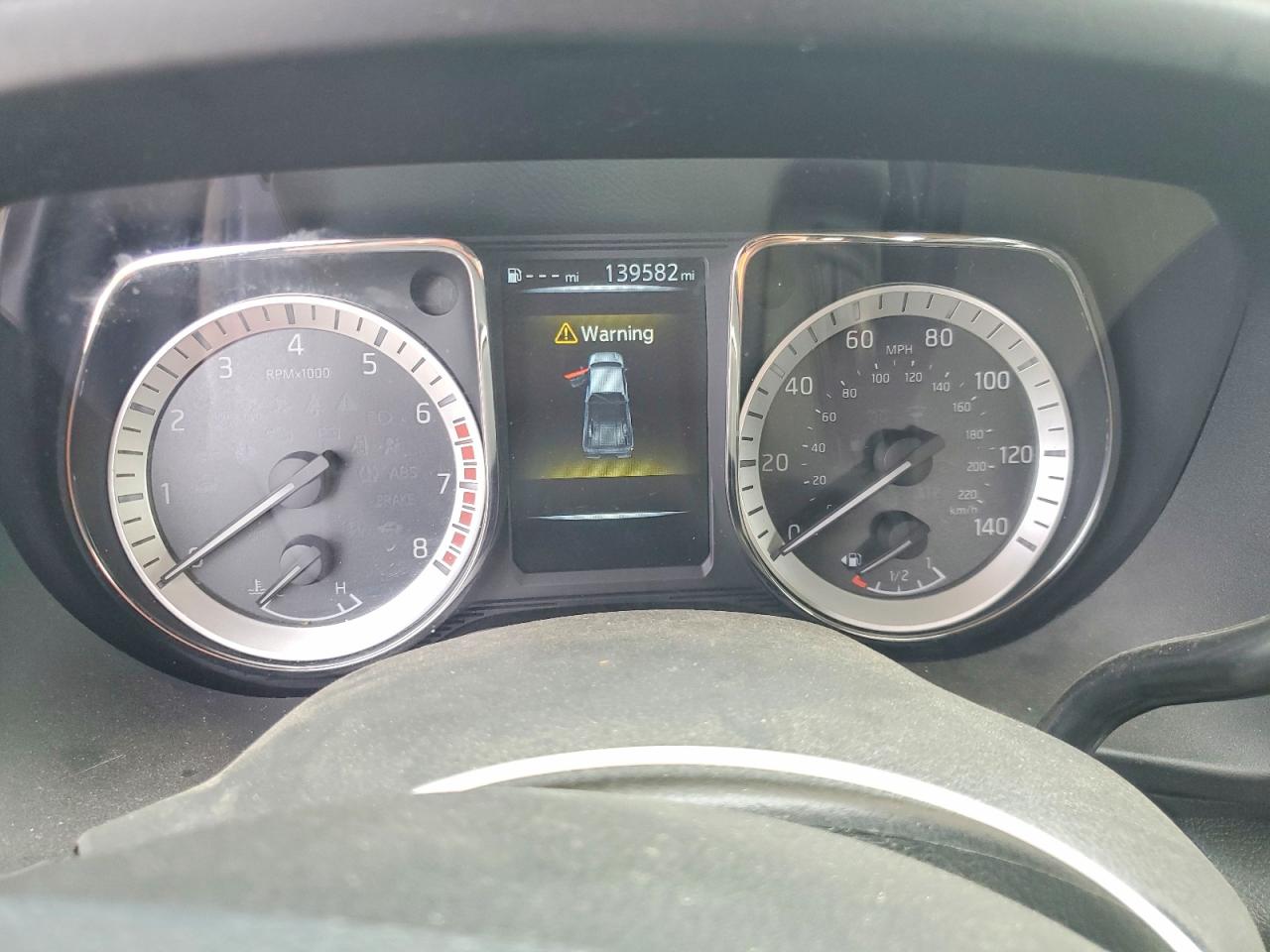 2017 NISSAN TITAN