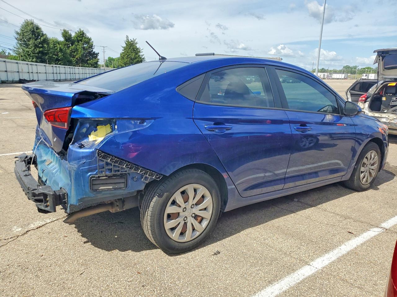 2022 HYUNDAI ACCENT