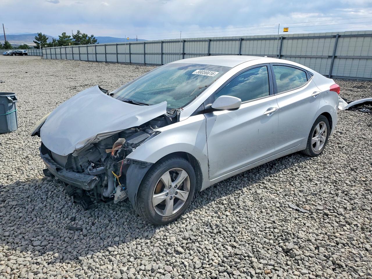 2012 HYUNDAI ELANTRA