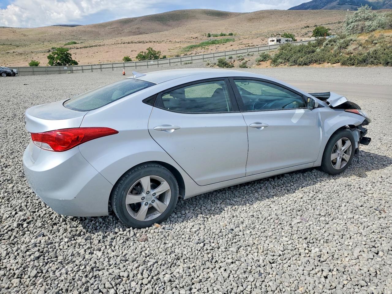 2012 HYUNDAI ELANTRA