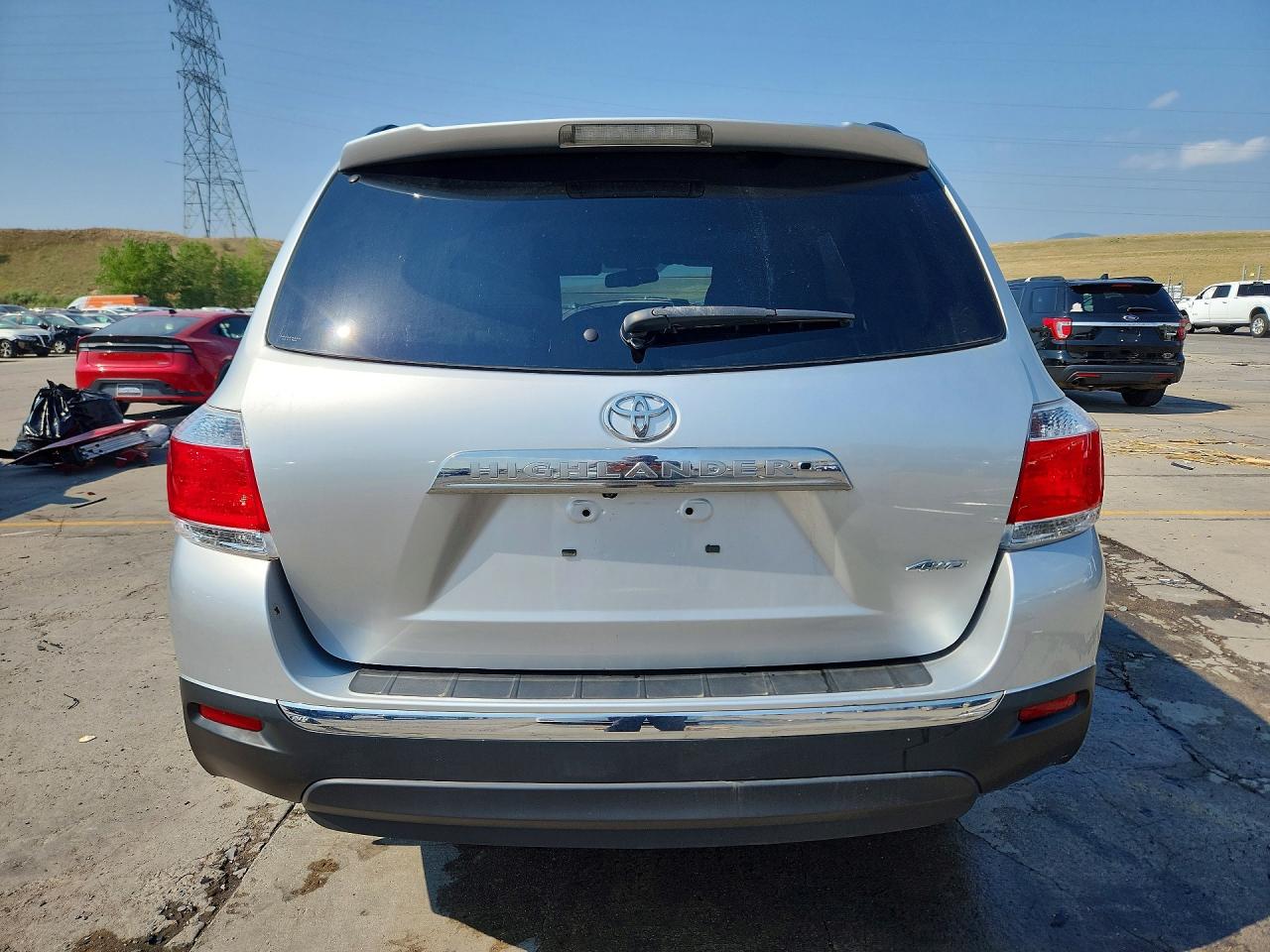 2013 TOYOTA HIGHLANDER