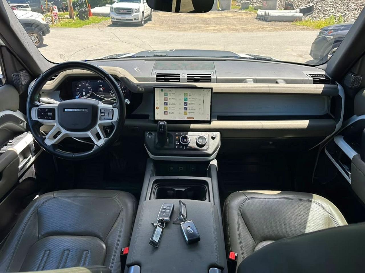 2022 LAND ROVER DEFENDER