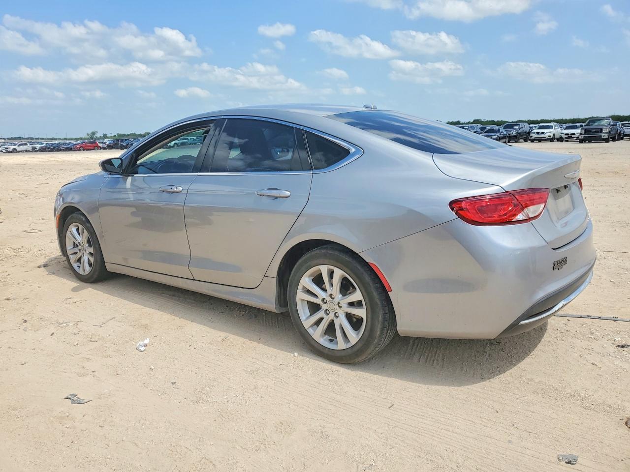 2015 CHRYSLER 200