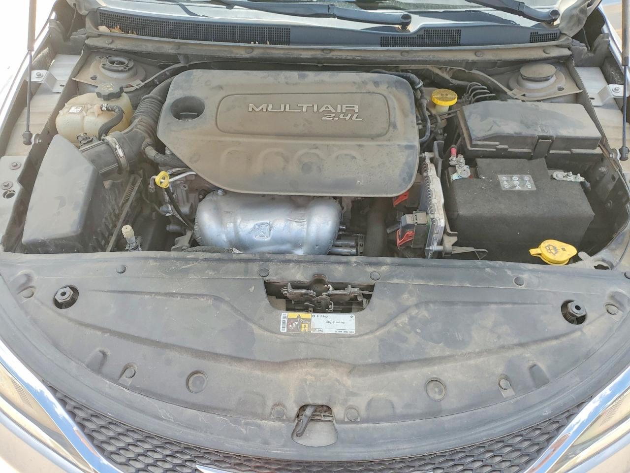 2015 CHRYSLER 200