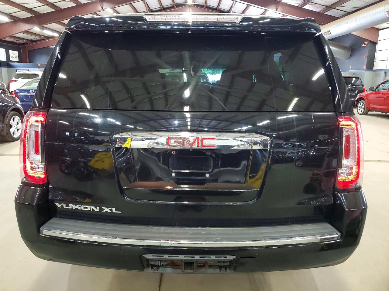 2015 GMC YUKON