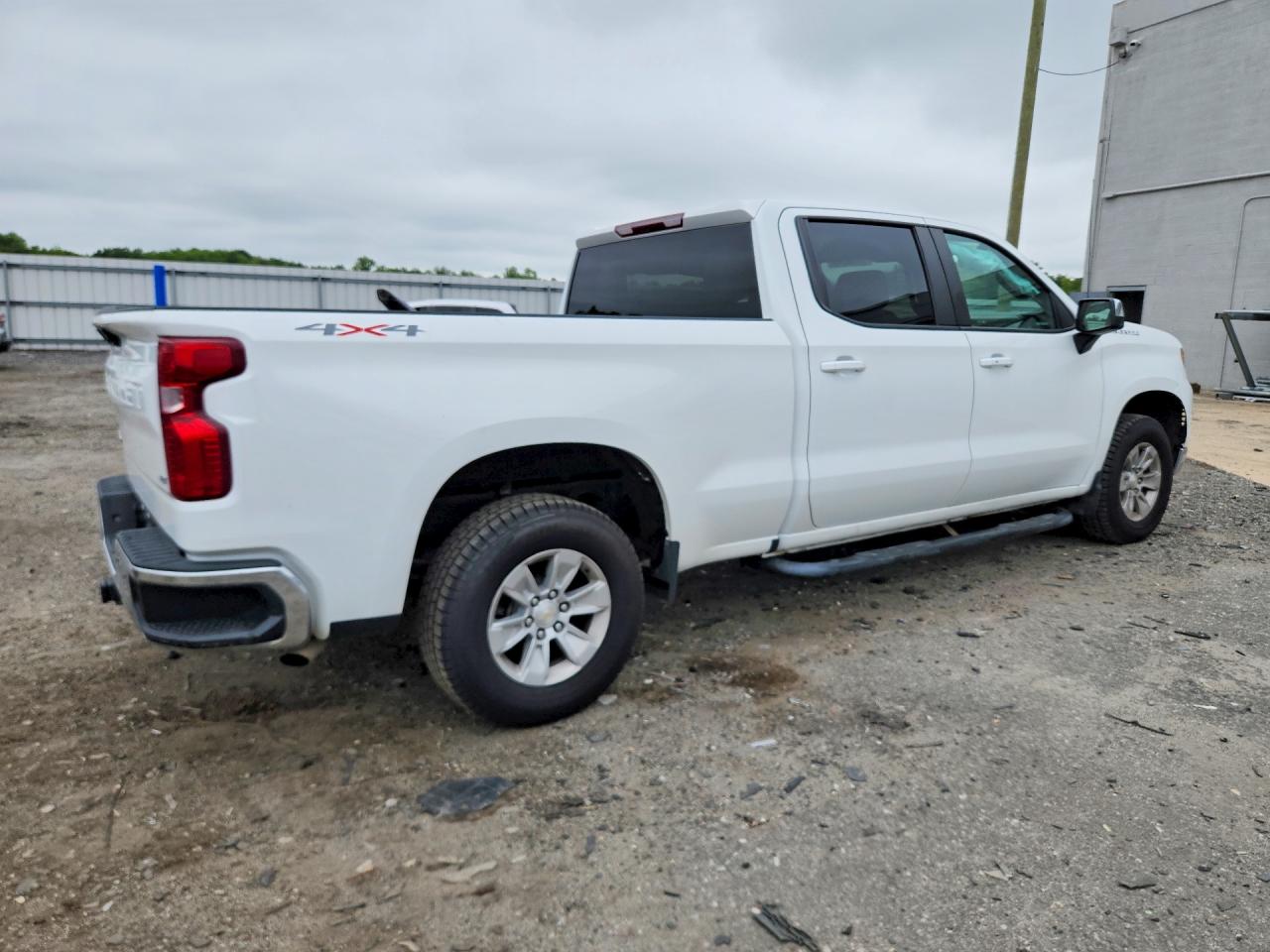 2023 CHEVROLET SILVERADO
