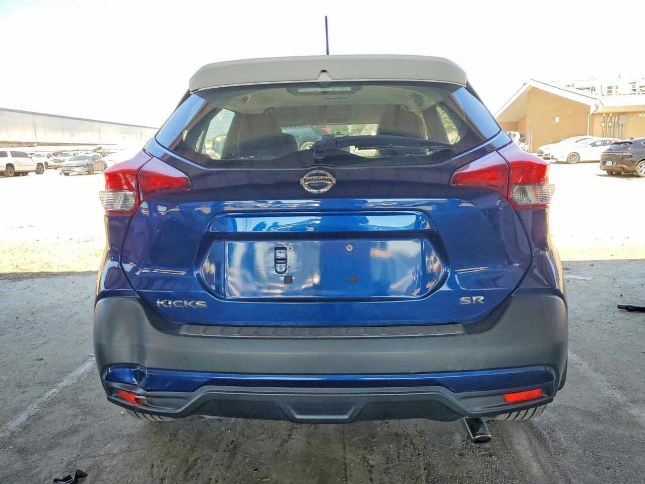 2018 NISSAN KICKS