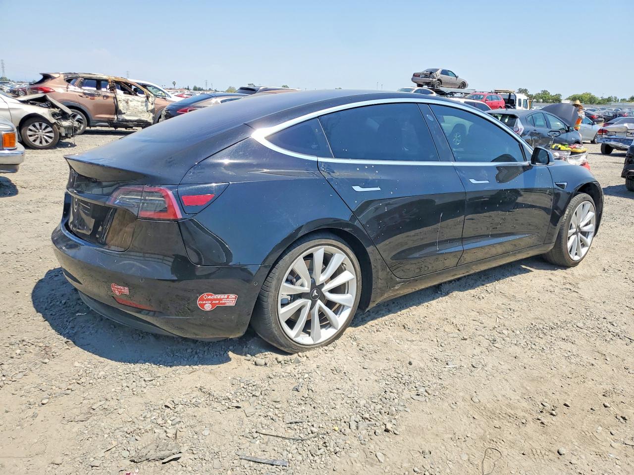2018 TESLA MODEL 3