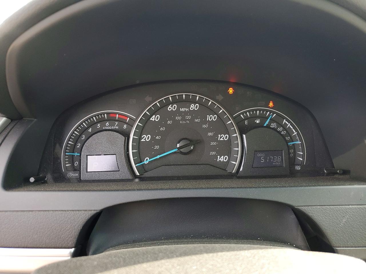 2014 TOYOTA CAMRY