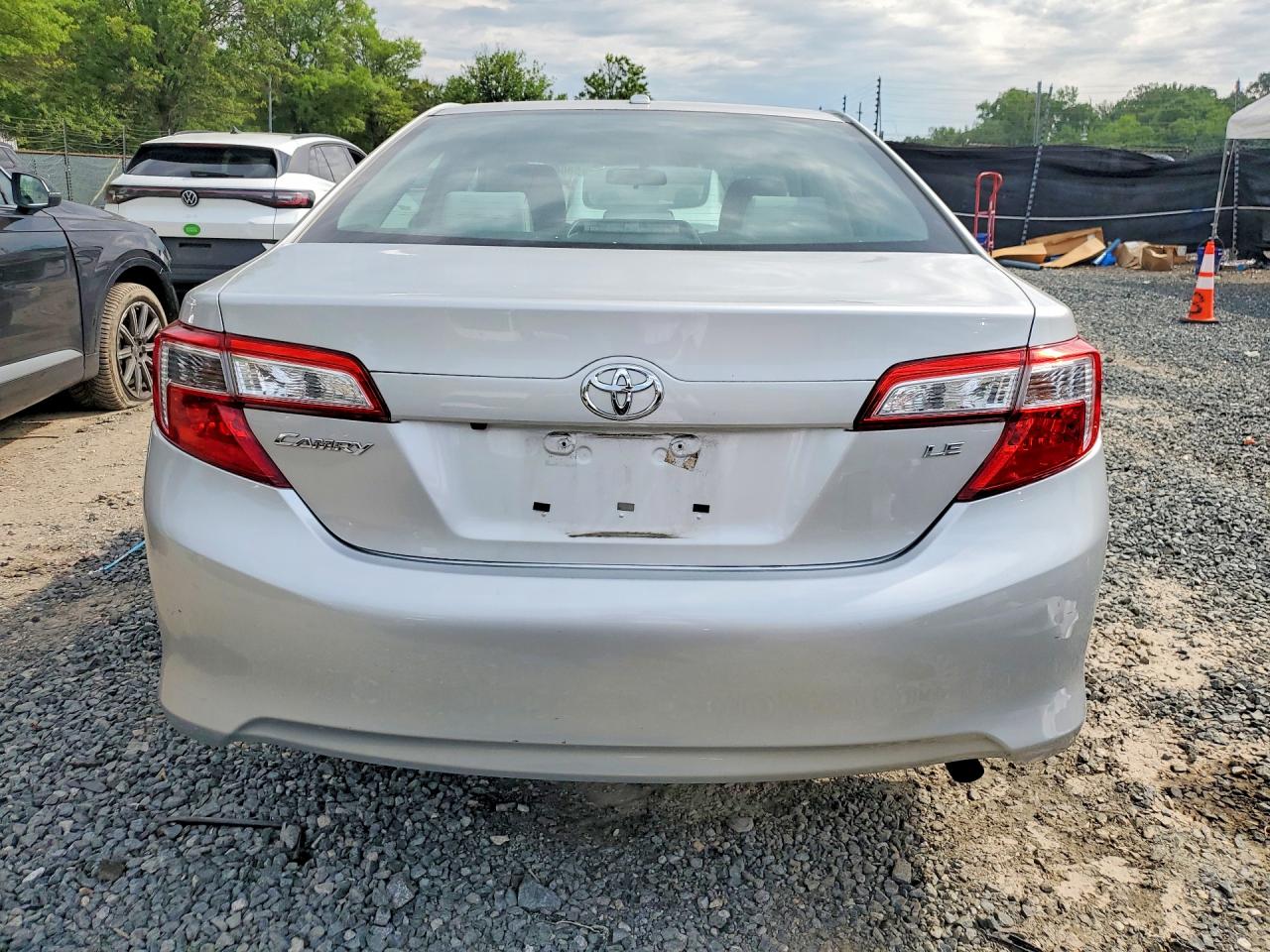 2014 TOYOTA CAMRY