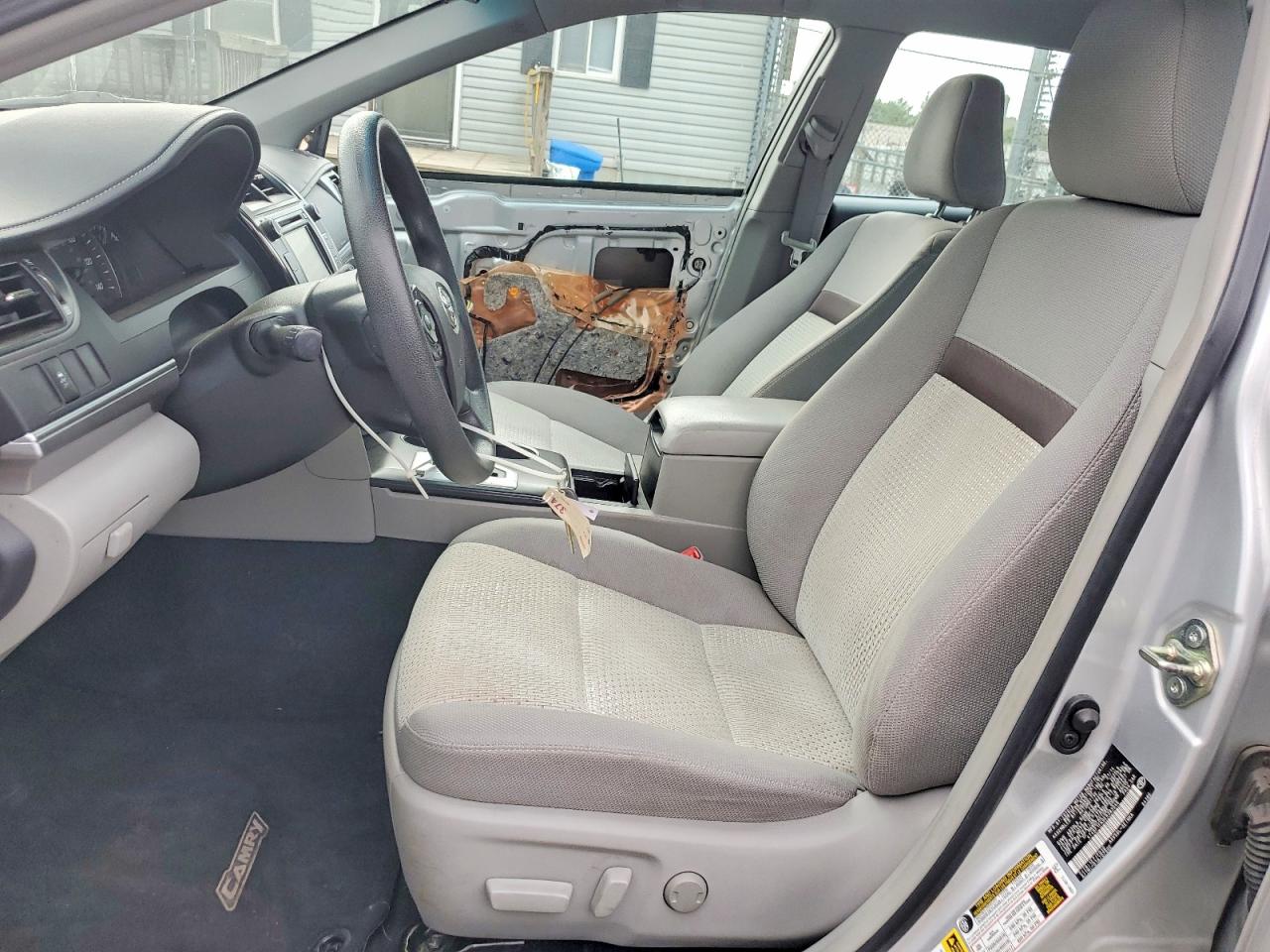 2014 TOYOTA CAMRY